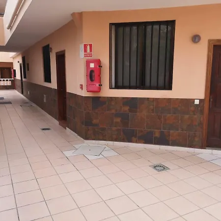 Lägenhet Paradise Court